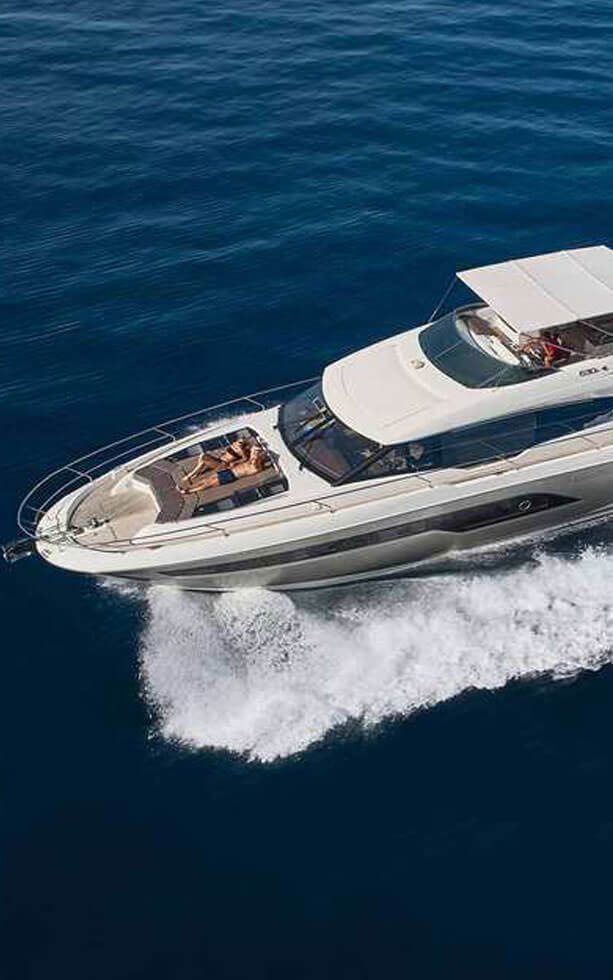 Lord Yachting - Luxury Motor Yachts
